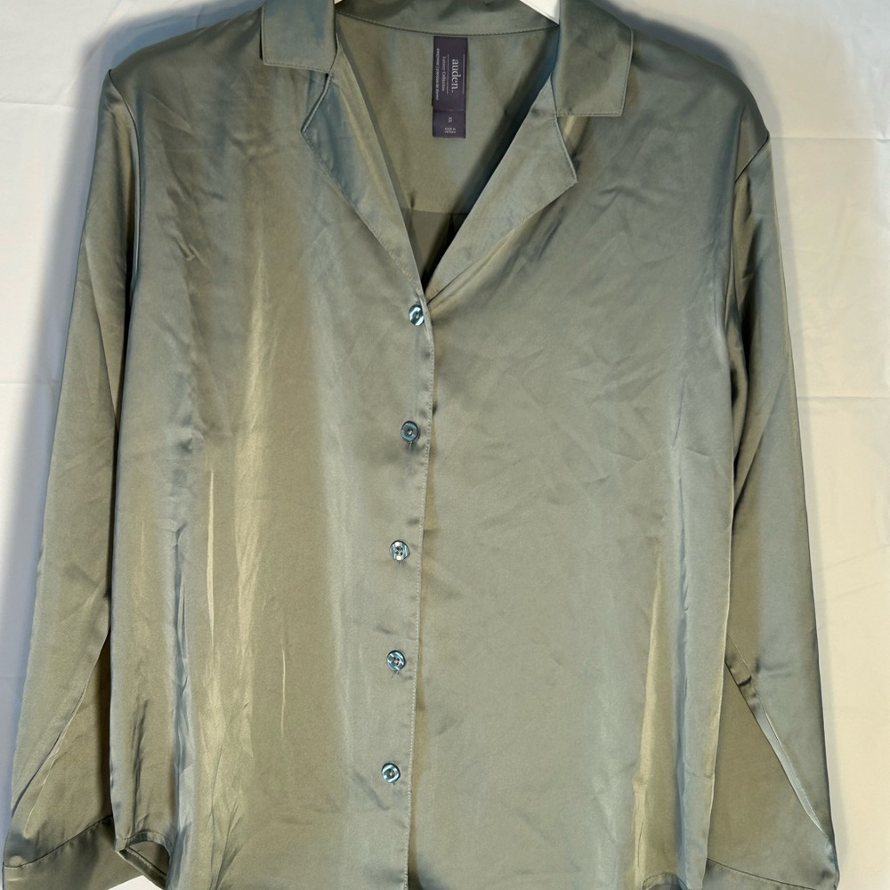Auden Light Green Button Down Shirt Satin Silk